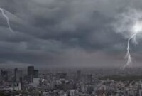 Ilustrasi cuaca ekstrem. Badan Meteorologi, Klimatologi, dan Geofisika (BMKG) merilis peringatan dini potensi cuaca ekstrem yang diprediksi terjadi di sejumlah wilayah Indonesia

