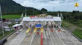 Gerbang Tol Padang-Sicincin yang telah masuk tahap persiapan operasional (Foto: pu.go.id)