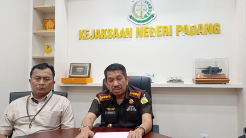 Kajari Padang Koswara Sumber Foto : sumbar.sigapnews