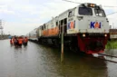 ILUSTRASI. PT Kereta Api Indonesia atau KAI (Persero) membatalkan 38 perjalanan kereta imbas banjir yang meluas pada hari ini, Minggu (18/1/2026). (Tribun Jateng/Hermawan Handaka)
