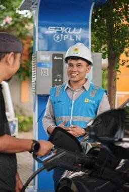 Inilah Alasan Mengapa Ribuan Warga Pilih Mobil Listrik untuk Libur Tahun Baru 2026