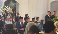 Simbol Soliditas Pemimpin Bangsa: Prabowo dan Jokowi Hadir Jadi Saksi Nikah Sekpri Agung Surahman di TMII