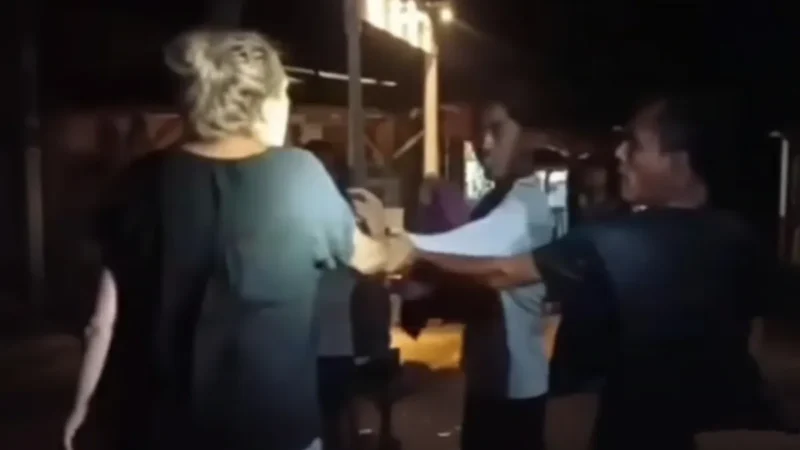 Protes Suara Tadarus oleh WNA di Gili Trawangan Jadi Perhatian Publik (foto jabar.pikiran-rakyat.com)