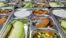 Tak Cuma Kenyang, Tapi Bergizi! Mendikdasmen Abdul Mu’ti Dorong Inovasi Menu Kreatif di Program Makan Gratis (foto ugm.ac.id)