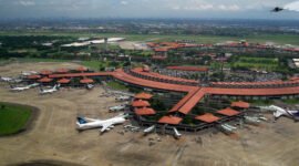 Penerbangan Terdampak Konflik Internasional, Jadwal di Bandara Soekarno-Hatta Alami Gangguan (foto : wikipedia)