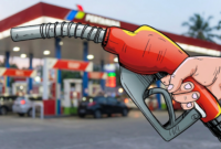 Ilustrasi BBM Tak Naik, Tapi Dompet Rakyat Tetap Tercekik: Ada Apa dengan Ekonomi Kita?(Foto AI)