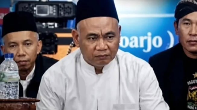 Polres Kendal Tetapkan Kiai Berinisial A sebagai Tersangka Pencabulan 50 Santriwati. Source: Google/Bekaci-Suara.com