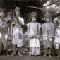 Foto: Pengantin di daerah Singkarak, Kab. Solok, estimasi tahun 1910 - 1930 (Tropenmuseum)