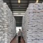 Stok Beras Nasional Capai 5,3 Juta Ton, Tertinggi dalam Sejarah 59 Tahun Perum Bulog. Source: Google/KabarBaik.co