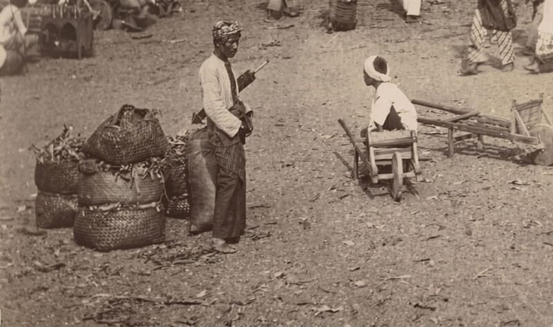 Foto: Suasana Pasar Payakumbuh, estimasi tahun 1890 - 1900 (KITLV)