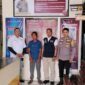 Foto: Pria yang sempat dituduh Begal Pocong bersama pihak kepolisian (Dok. Polsek Harau)