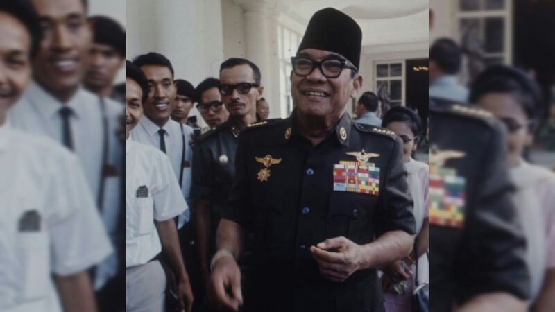 Foto: Hari-hari terakhir Sukarno di Istana Kepresidenan (Dok. Majalah LIFE)