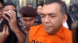 Dok. Silmy Karim saat menggunakan rompi tahanan KPK