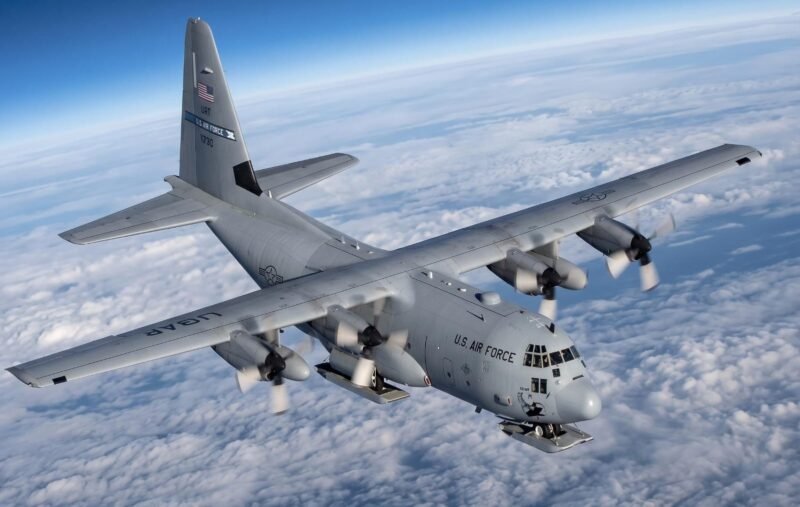 Visual: Lockheed C-130T tengah mengudara