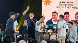 Foto: Mahasiswa UGM Geruduk Diskusi, Wamentan, Kepala BP Taskin, Menteri ATR/BPN di UGM