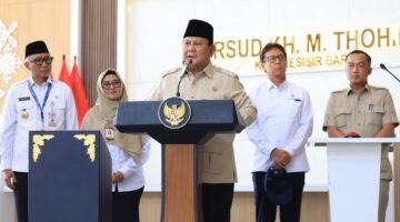 Foto: Prabowo Subianto saat meresmikan RSUD K.H Thohir Krui, Kab. Pesisir Barat, Lampung, 10 Juni 2026 (Instagram @presidenrepublikindonesia)