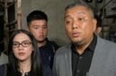 Foto: Davina bersama Pengacara Julius Irwansyah, setelah pemeriksaan di Polda Metro Jaya (Dok. Istimewa)
