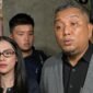 Foto: Davina bersama Pengacara Julius Irwansyah, setelah pemeriksaan di Polda Metro Jaya (Dok. Istimewa)