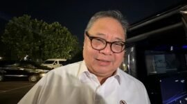 Foto: Airlangga Hartarto saat diwawancarai, di Istana Kepresidenan Jakarta, Kamis (18/6) (Dok. istimewa)