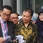 Foto: Refly Harun, Dokter Tifa, dan Roy Suryo, pasca dikabulkannya penangguhan penahanan oleh Kajari Jaksel, Senin 22 Juni 2026 (Dok. Kompas)
