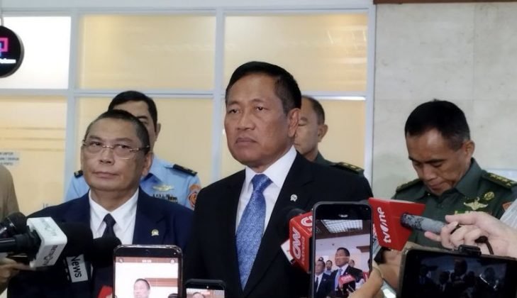 Foto: Wakil Menteri Pertahanan Donny Ermawan saat memberi keterangan di kompleks parlemen, Jakarta, Rabu (1/7/2026). ANTARA/Bagus Ahmad Rizaldi