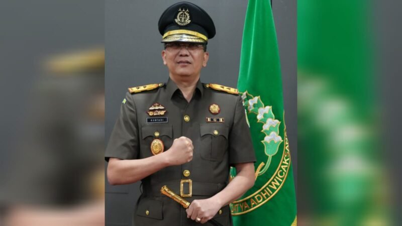 Foto: Kuntadi saat resmi mengemban amanah sebagai Kepala Kejaksaan Tinggi Jawa Timur (Kajati Jatim) (Dok. Istimewa)