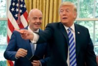 Foto: Presiden FIFA Gianni Infantino dengan  Presiden Amerika Serikat, Donald Trump,  (Dok. Getty Images/Chip Somodevilla)