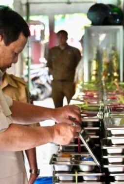 Nanik Sudaryati Mundur dari Kepala BGN karena Alasan Kesehatan, Sudaryono Ditunjuk Jadi Pengganti