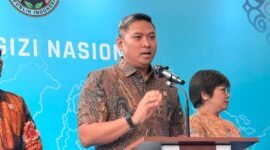 Foto: Sudaryono dalam konferensi pers di Kantor BGN, Kebon Sirih, Jakarta Pusat, Jumat (31/7/2026). (Dok. KOMPAS.com/FIRDA JANATI)