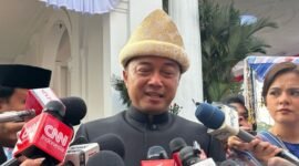 Menteri Sekretaris Negara (Mensesneg) Prasetyo Hadi memberikan keterangan media di Istana Merdeka, Jakarta, Senin (17/8/2026). (Foto: ANTARA/Maria Cicilia Galuh)