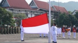 Kezio, Paskibraka Pengibar Bendera HUT RI di Padang. (Foto: Dok. ANTARA)
