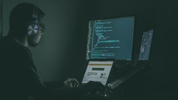 4 Hacker Curi Rp619 Miliar, Uang Dipakai Kampanye Pemilu. (Foto: Dok. Sumber Berita)