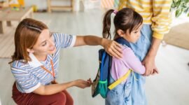 10 Kebiasaan Orang Tua yang Membuat Anak Minder. (Foto: Dok. Sumber Berita)