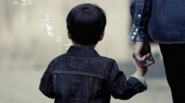 8 Kesalahan Orang Tua Bikin Anak Kurang Disayangi. (Foto: Dok. Sumber Berita)