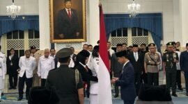 Wakil Presiden Gibran Rakabuming mengukuhkan 76 anggota Paskibraka 2026 di Istana Negara, Jakarta, Sabtu (15/8/2026). (Foto: ANTARA/Maria Cicilia Galuh)