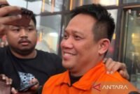 KPK menggeledah tiga ruangan Dirjen Kementerian ATR/BPN terkait kasus suap HGB Summarecon Bogor. (Foto: Dok. ANTARA)