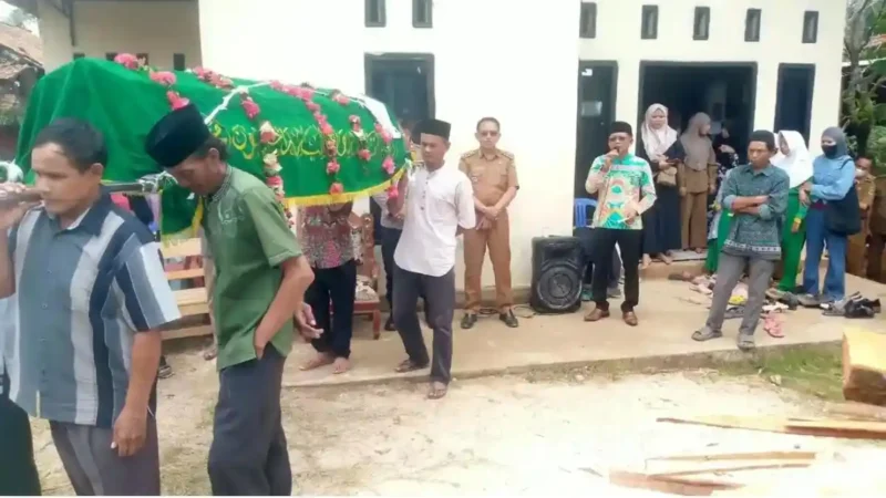 Siswa SD di Lampung Tewas Tersedak Kelengkeng MBG. (Foto: Tribunnews)