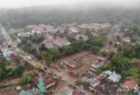 Banjir Bandang Solok: 474 Jiwa Mengungsi, 1 Hilang. (Foto: Tribunnews)