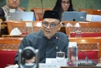 DPR Minta Kesejahteraan Guru Swasta Ikut Diperhatikan. (Foto: Dok. ANTARA)