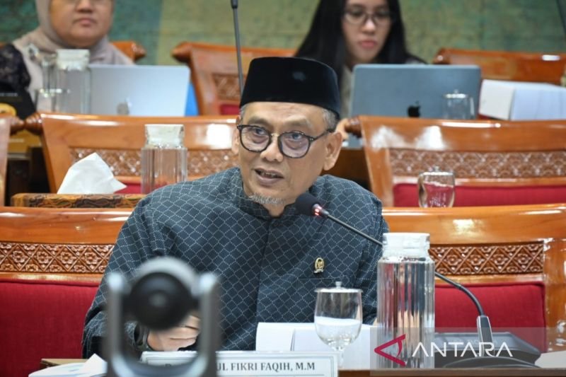 DPR Minta Kesejahteraan Guru Swasta Ikut Diperhatikan. (Foto: Dok. ANTARA)
