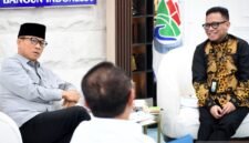 Menteri Desa dan Pembangunan Daerah Tertinggal Yandri Susanto bertemu jajaran BPJS Ketenagakerjaan. (Foto: Dok. ANTARA)