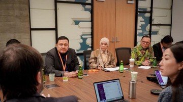 Meutya Minta Roblox Patuhi PP Tunas soal Anak. (Foto: CNN Indonesia)