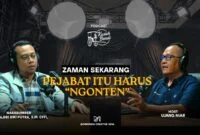 Pejabat Zaman Now: Ngonten untuk Transparansi, Bukan Sekadar Personifikasi Citra. (Foto: YouTube/Dimensia Creative)
