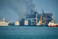 KMP Batumandi Tenggelam di Perairan Merak Usai Terbakar. (Foto: CNN Indonesia)