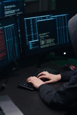 Iklan Online Bisa Jadi Pintu Masuk Spyware Tanpa Diklik