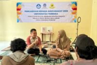 UT Dampingi UMKM Ciherang Pondok Masuk Pasar Digital. (Foto: Dok. ANTARA)