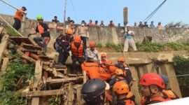 <p>Remaja Tenggelam di Ciliwung Ditemukan Setelah 3 Hari. (Foto: dok. SAR Jakarta)</p>
