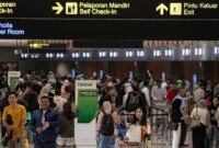 Tiket Pesawat Nataru Turun 11-12 Persen, Ini Syaratnya. (Foto: CNN Indonesia)